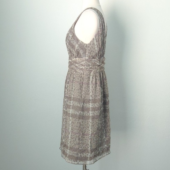 Burberry‎ London Leopard & Plaid Beige Silk A-Line Sleeveless Dress- Size 6 - Picture 5 of 11